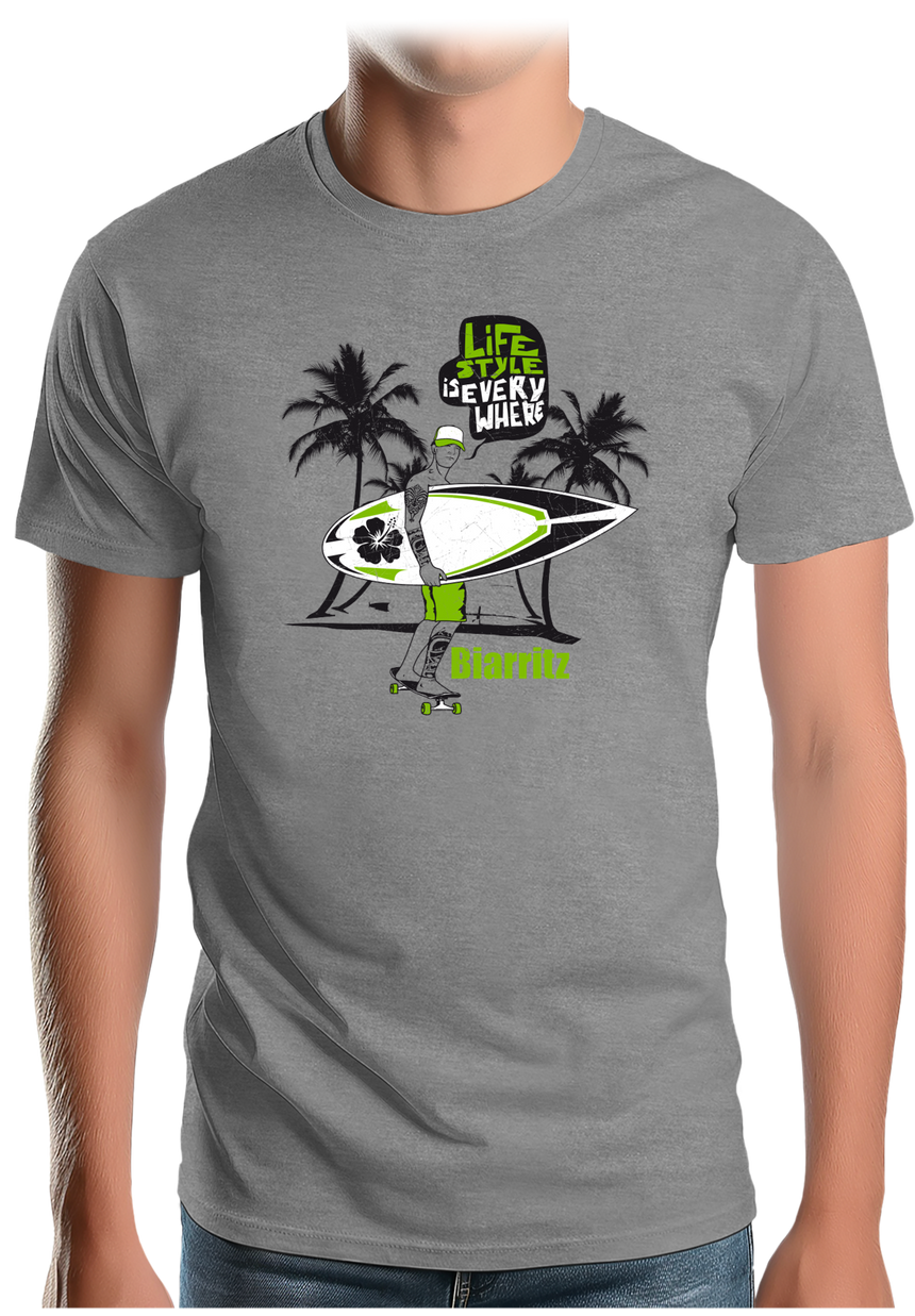 T-Shirt Homme Surfeur sur un skate
