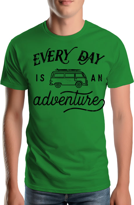 T-Shirt Homme Every day in a van is an adventure