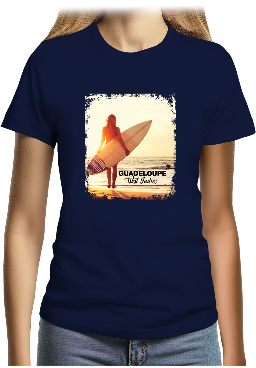 T-Shirt Femme Surf en Guadeloupe avec surfeuse