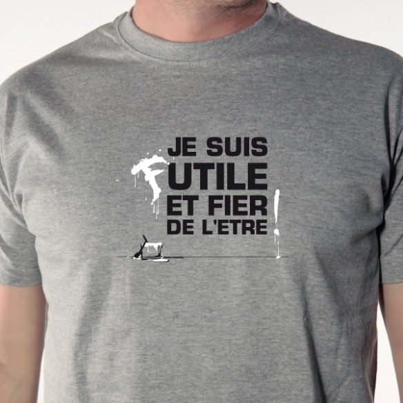Futile et fier de l'être