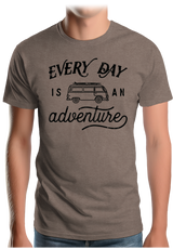 T-Shirt Homme Every day in a van is an adventure