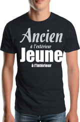 T-Shirt Homme Ancien à l'extérieur et jeune à l'intérieur