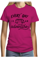 T-Shirt Femme Every day in a van is an adventure