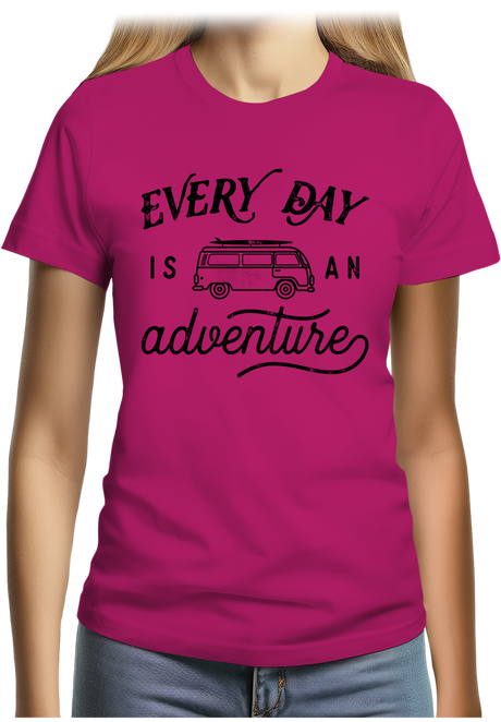 T-Shirt Femme Every day in a van is an adventure