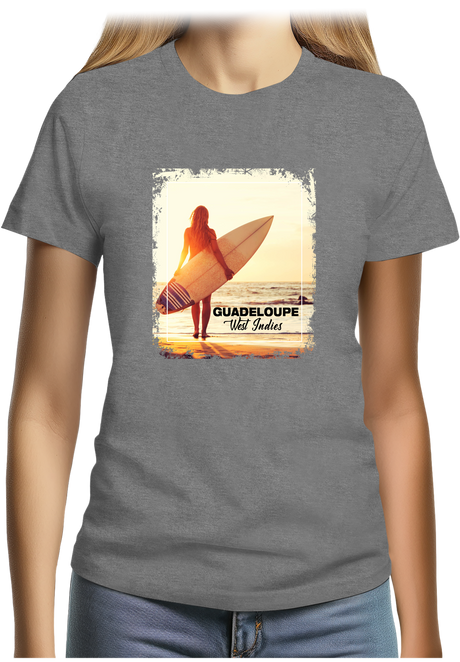 T-Shirt Femme Surf en Guadeloupe avec surfeuse